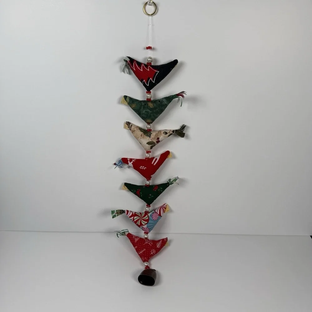 Handmade Prosperity 7‎ Chicken Hen Garland With Bell Beads Christmas Holiday E